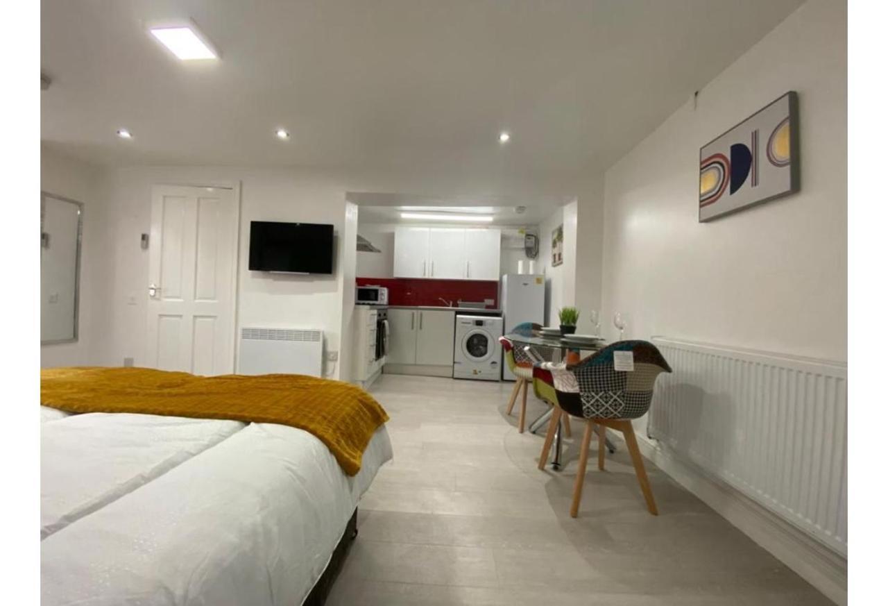 Arena Apartments Лидс Экстерьер фото